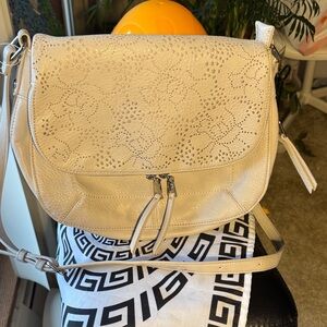 Urban Expressions Cream Crossbody Bag